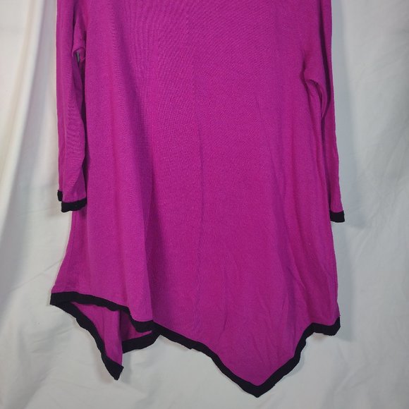 Chelsea & Theodore Sweater - Picture 2 of 6